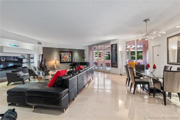 The Gables Club, 60 Edgewater Dr #3E, Coral Gables, Florida 33133, image 2