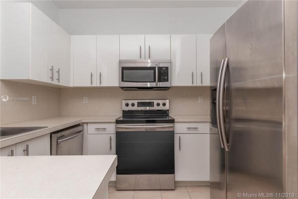 Kendall Breeze South, 12453 SW 125th Ct, Three Lakes, Florida 33186, image 2