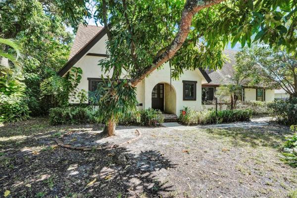 Riverland Woods, 2510 SW 29th Way, Fort Lauderdale, Florida 33312, image 2