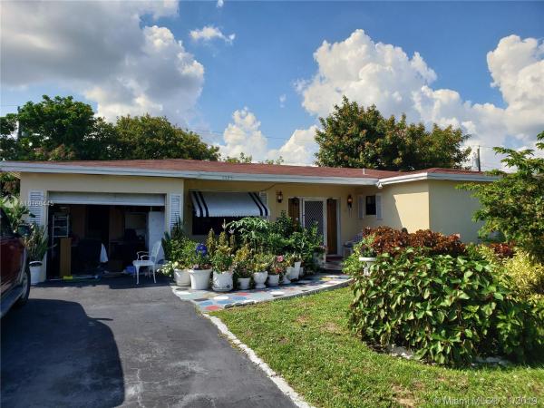 Oriole Estates, 4325 NW 38th Ave, Lauderdale Lakes, Florida 33309, image 2