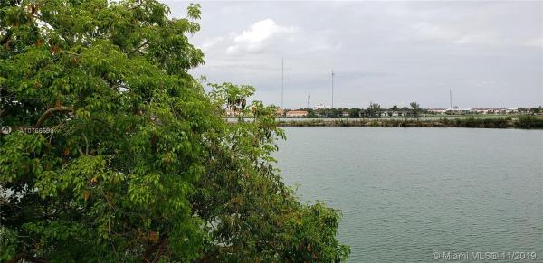 Summertree Village, 471 Ives Dairy Rd #302-3, Ives Estates, Florida 33179, image 2