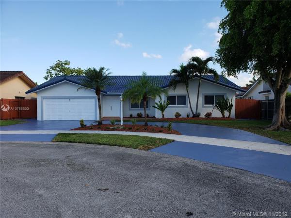 Miraflores Gardens, 13355 SW 40th St, Tamiami, Florida 33175, image 2