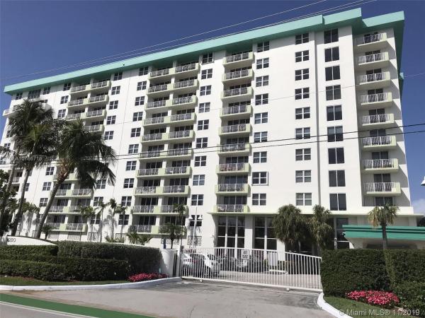 Island Pointe, 10350 W Bay Harbor Dr #3D, Bay Harbor Islands, Florida 33154, image 2
