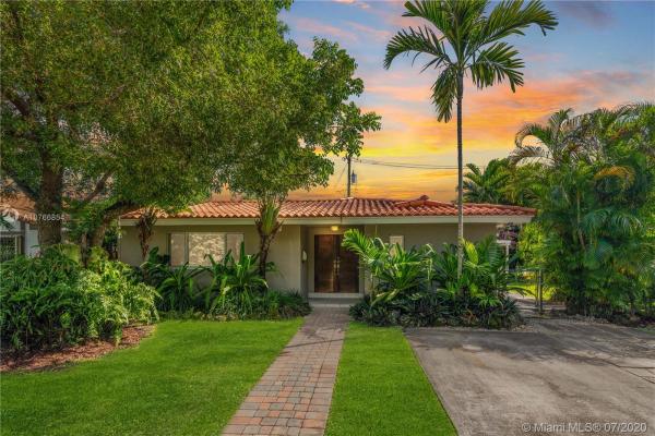 Central Miami, 3745 SW 60th Pl, Coral Terrace, Florida 33155, image 2