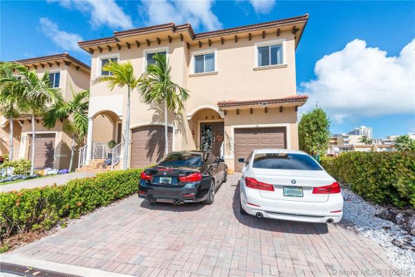 3507 NE 166th St #4, North Miami Beach, Florida 33160, image 2