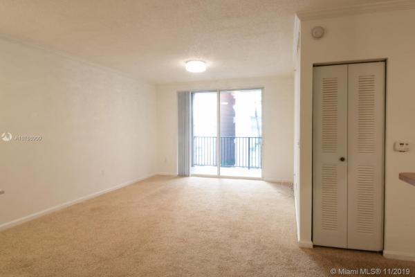 Porto Bellagio, 17100 N Bay Rd #1209, Sunny Isles Beach, Florida 33160, image 2