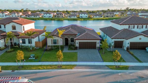 Kingman Commons, 2460 SE 1st St, Homestead, Florida 33033, image 2