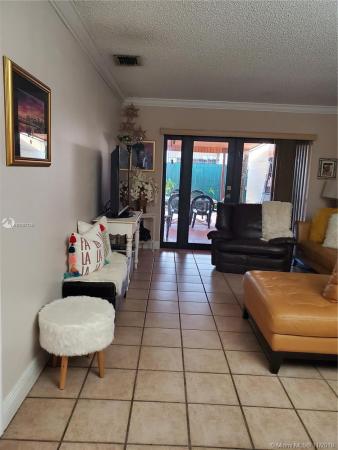 Laro Galloway Villas, 1030 SW 87th Ave #A-1, Westchester, Florida 33174, image 2