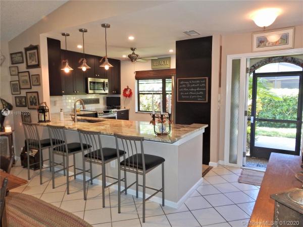 Lakes Of Boca Barwood, 23413 Barlake Dr, Boca Raton, Florida 33433, image 2