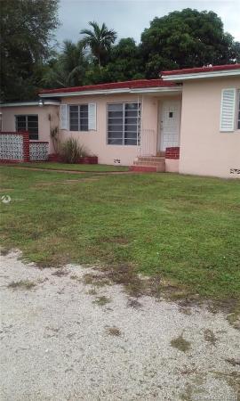 Pleasant Village, 735 NE 160th St, Golden Glades, Florida 33162, image 2