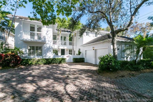 Parkside Village, 5701 SW 85th St, South Miami, Florida 33143, image 2