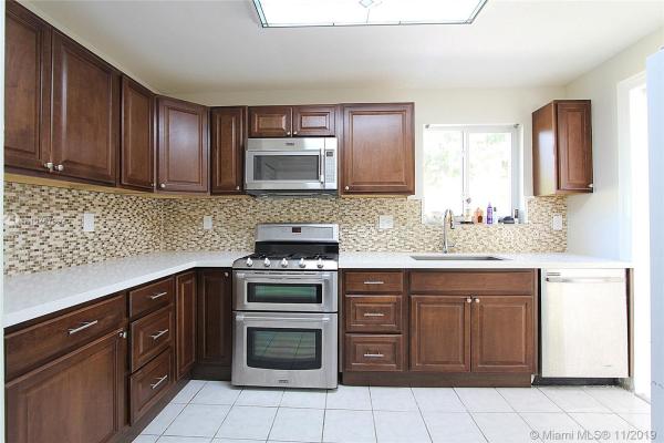 Cutler Creek West, 10531 SW 207th St, Cutler Bay, Florida 33189, image 2