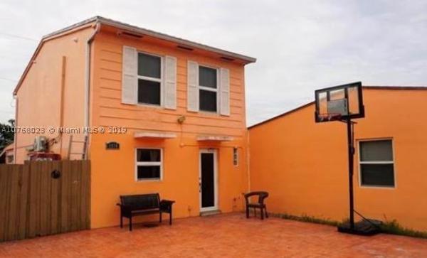 Lake Orleans, 1434 W 72nd St #1434, Hialeah, Florida 33014, image 1