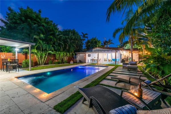 Federal Way, 443 NE 71st St, Miami, Florida 33138, image 2