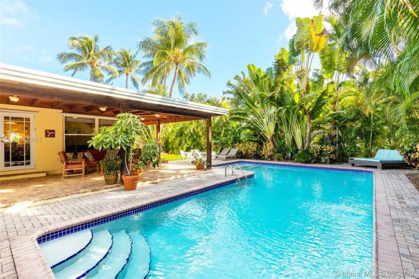 Lake View, 540 W 51st Ter, Miami Beach, Florida 33140, image 2