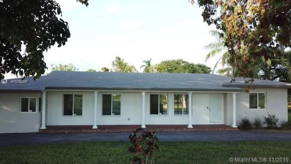Tropical Fruit Groves, 14465 SW 256th St, Country Walk, Florida 33032, image 2