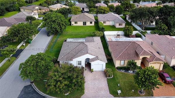 1771 SW 119th Ter, Miramar, Florida 33025, image 2