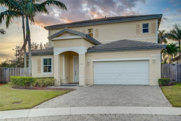 Aruba At Oasis, 130 NE 28th Ter, Homestead, Florida 33033, image 2