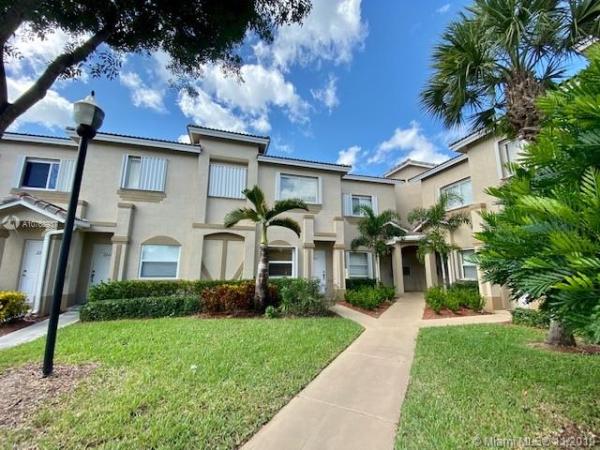 Towngate, 2241 SE 26th Ln #2241, Homestead, Florida 33035, image 2