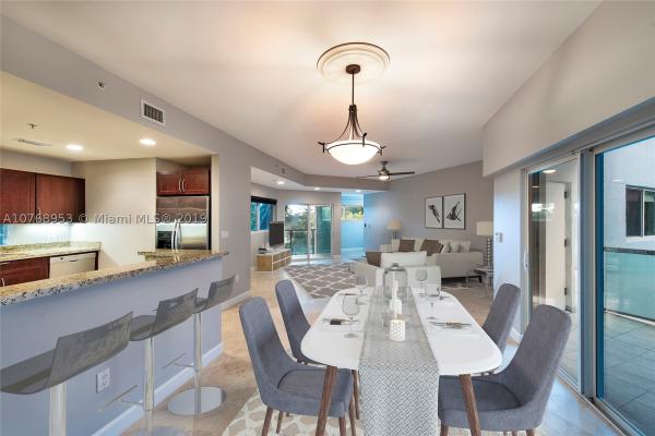 The Grove Club, 2699 Tigertail Ave #32, Miami, Florida 33133, image 1