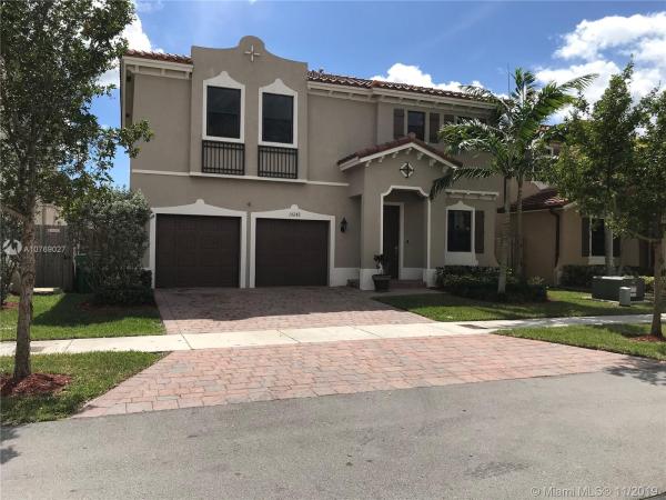 Venetian Parc, 15242 SW 173rd Ln, Richmond West, Florida 33187, image 2