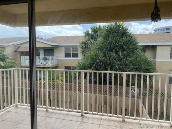 Doral Gardens, 4174 NW 79th Ave #2A, Doral, Florida 33166, image 2