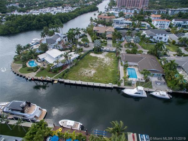 Sunrise Harbour, 6935 Sunrise Ct, Coral Gables, Florida 33133, image 2
