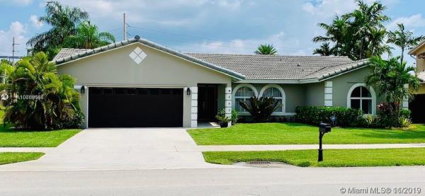 Eagles Nest, 8491 SW 198th St, Cutler Bay, Florida 33189, image 2