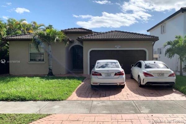 Signature Gardens, 12032 SW 124th Ter, Three Lakes, Florida 33186, image 2