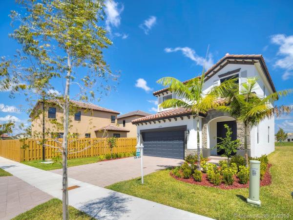 Artesa At Coco Palm Estates, 11725 SW 253rd St, Princeton, Florida 33032, image 2