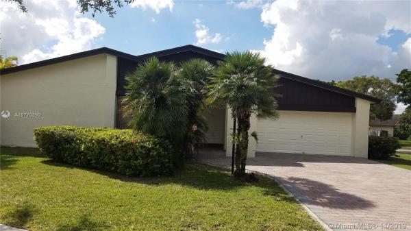 The Crossings, 12780 SW 107th St, The Crossings, Florida 33186, image 2