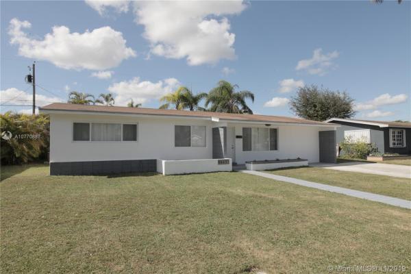 Laurel Manor, 1736 NW 8th Ter, Homestead, Florida 33030, image 2