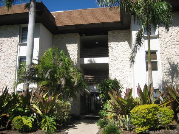 Dadeland Capri, 7473 SW 82nd St #A215, Glenvar Heights, Florida 33143, image 2