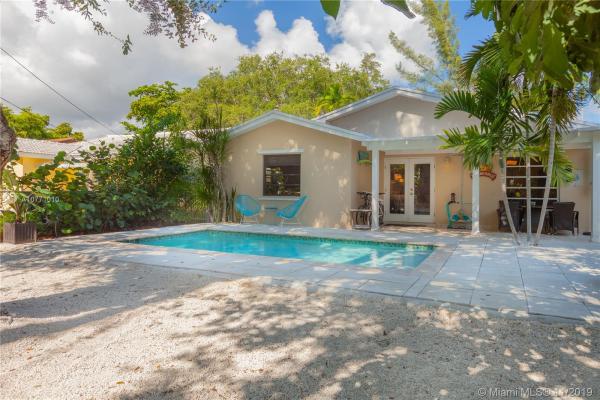 Biscayne Terrace, 880 NE 122nd St, North Miami, Florida 33161, image 2