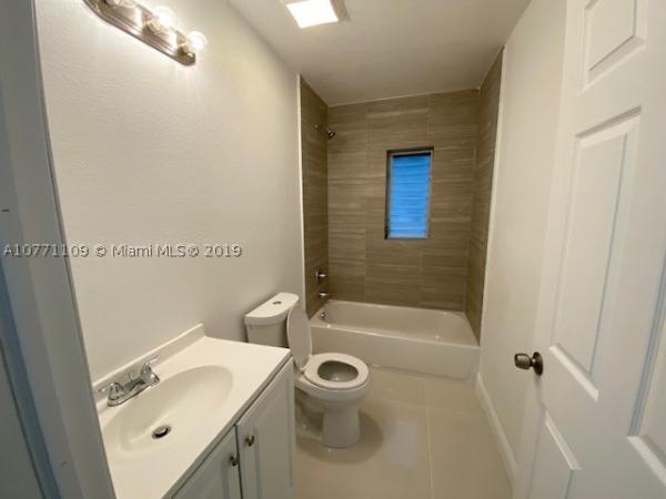Biscayne Highlands, 951 NE 142nd St, North Miami, Florida 33161, image 2