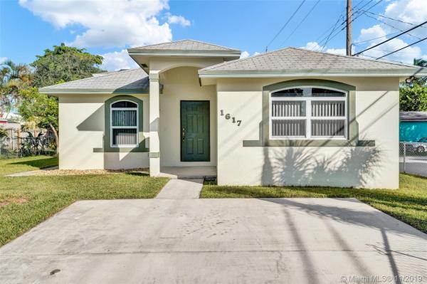 Hollywood Park, 1617 N 25th Ave, Hollywood, Florida 33020, image 2
