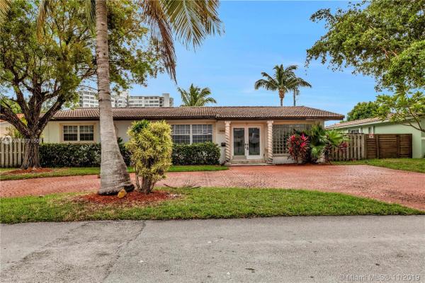 Sans Souci Estates, 2180 NE 121st St, North Miami, Florida 33181, image 2