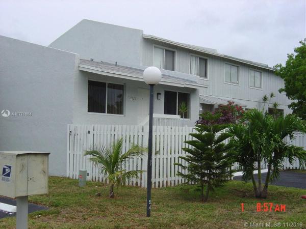 Black Creek Villas, 22228 SW 103rd Ave, Cutler Bay, Florida 33190, image 2