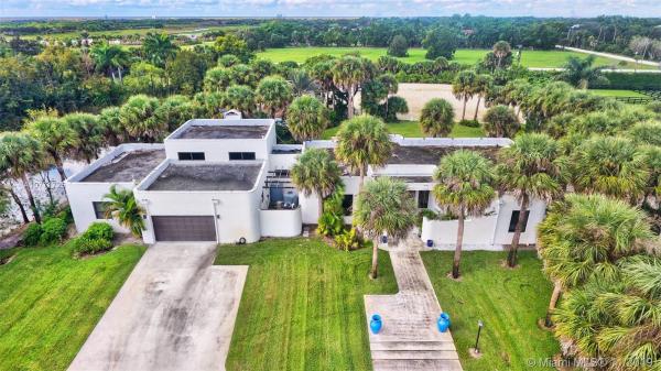 Palm Beach Point, 15835 Imperial Point Ln, Wellington, Florida 33414, image 2