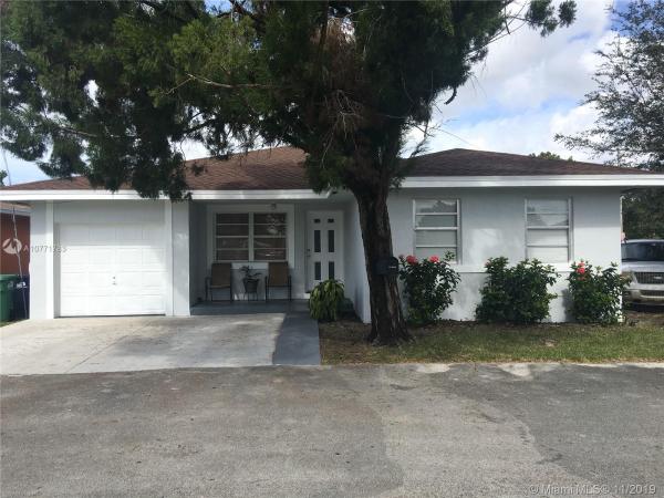 Greenwood Villas, 29804 SW 158th Ct, Leisure City, Florida 33033, image 2