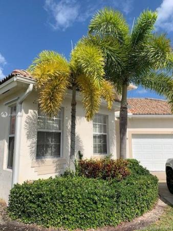 Augusta Greens At Keys Gate, 2708 Augusta Dr, Homestead, Florida 33035, image 2