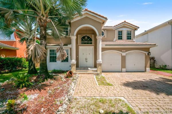 5921 SW 164th Ct, Unincorporated Dade County, Florida 33193, image 2
