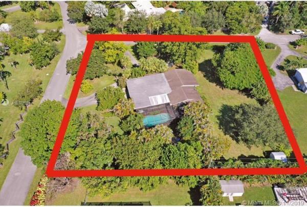 Herman Manor, 7980 SW 134th St, Pinecrest, Florida 33156, image 2