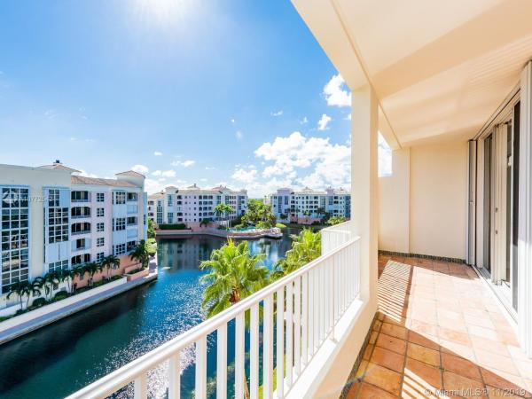 Resort Villa, 713 Crandon Blvd #PH-4, Key Biscayne, Florida 33149, image 2