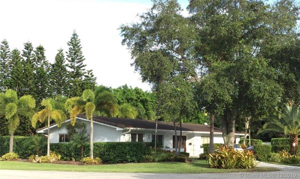 Sans Souci Estates, 11445 N Bayshore Dr, North Miami, Florida 33181, image 2