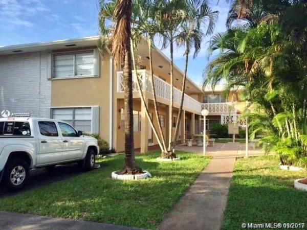 1643 Wiley St #1, Hallandale Beach, Florida 33020, image 2