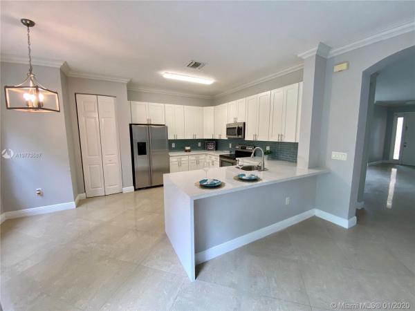 Greystone, 10827 Paperbark Pl, Boynton Beach, Florida 33437, image 2
