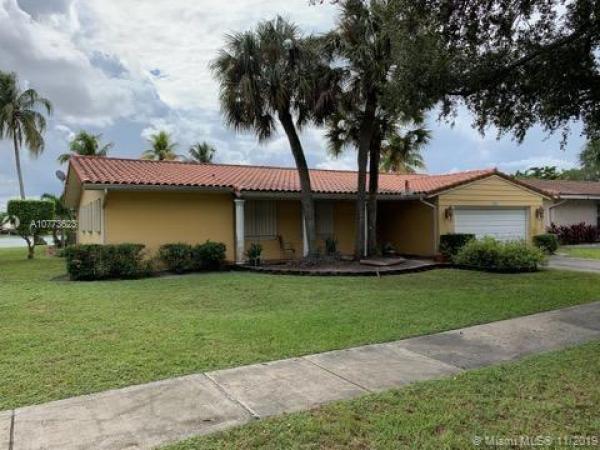 Lake Glenn Ellen, 8410 Menteith Ter, Miami Lakes, Florida 33016, image 2