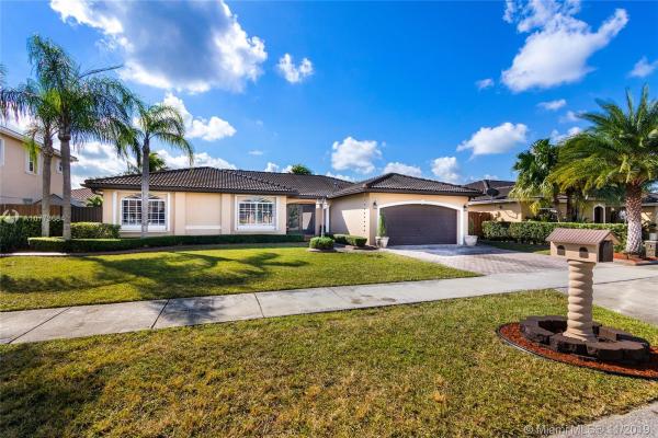 Kessler Grove, 15296 SW 172nd Ter, Richmond West, Florida 33187, image 2
