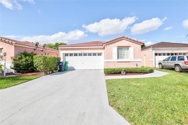 Weitzer Serena Lakes West, 17006 SW 142nd Pl, Richmond West, Florida 33177, image 2